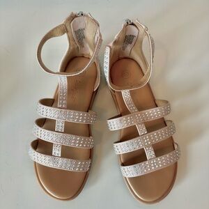 Sparkling gladiator style girls Sandel